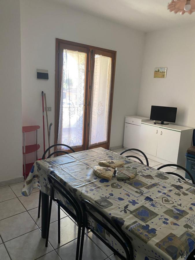 San Teodoro Centro Villa Luaran gambar